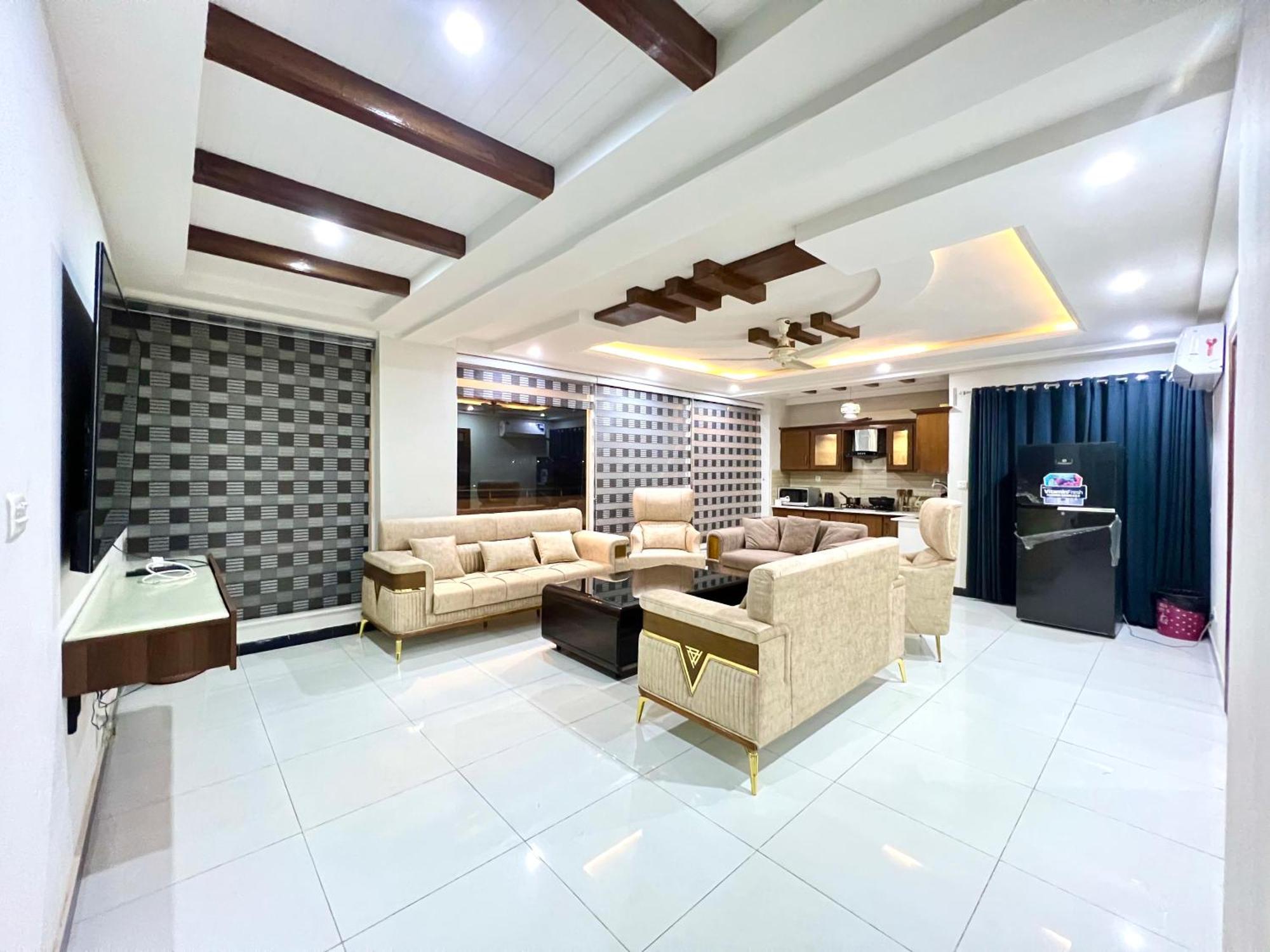 Penthouse 3Bedrooms - Luxury Apartment Hotel イスラマバード エクステリア 写真